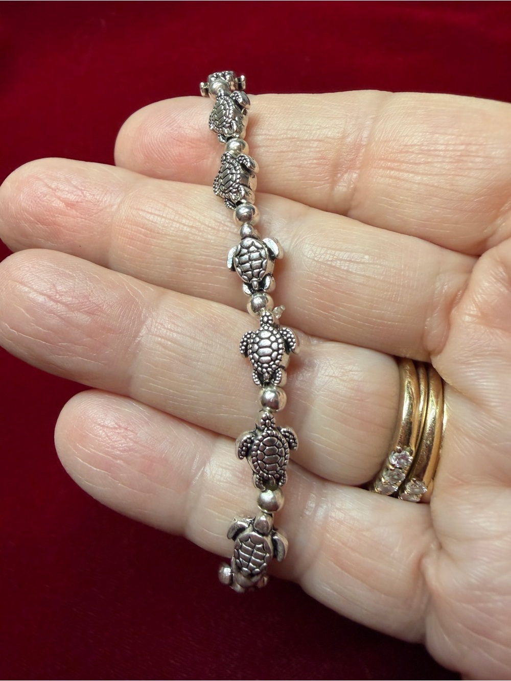 Silver Turtle Stretch Bracelet for Women - Picture 2 of 3